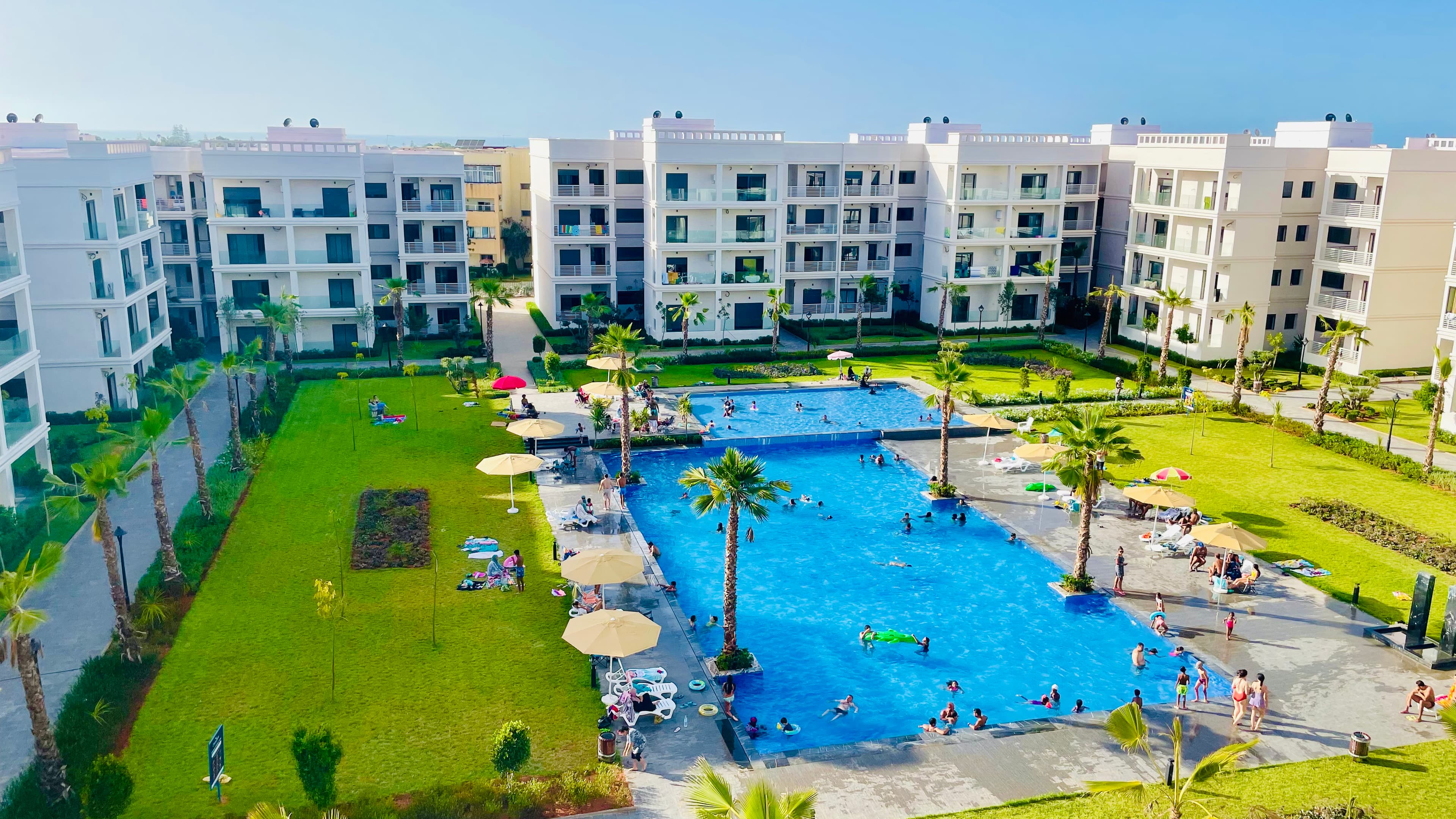 Costa Beach 3 Pool